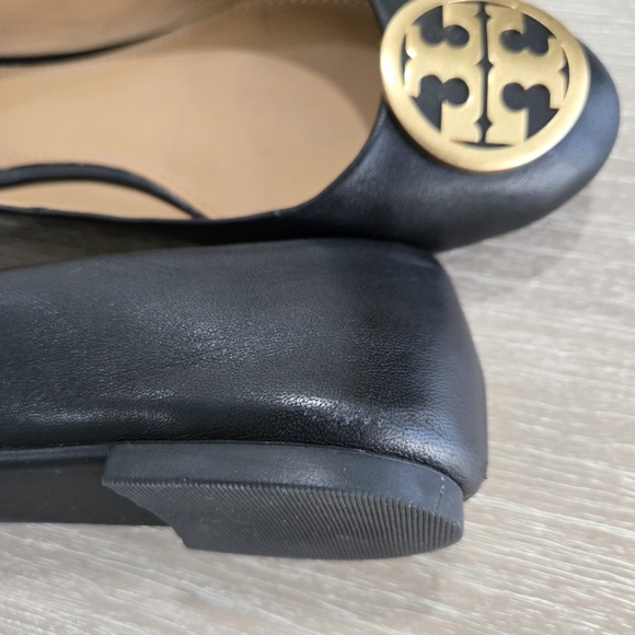 Tory Burch Black Leather Flats with Gold Emblem - Picture 7 of 8